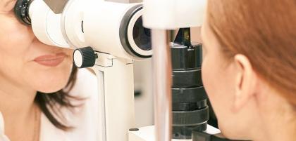 Co diagnozuje badanie dna oka?