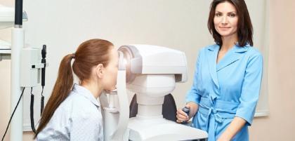 Kiedy wykonuje się badania dna oka?